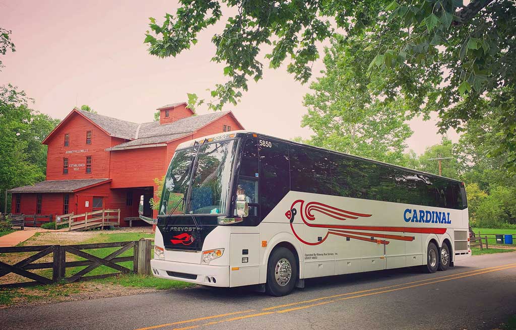 Cardinal Buses Motorcoach